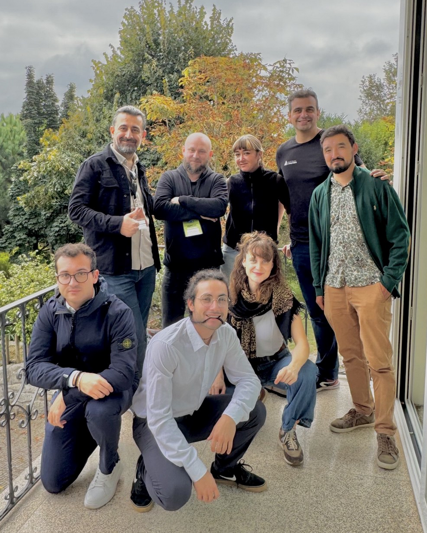 Media picture: 🍄 Mycelium Core Circle